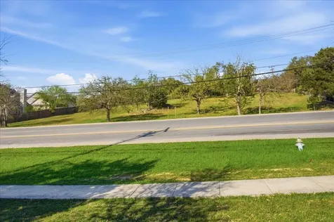 1524 Rr 12 Circle San Marcos TX 78666