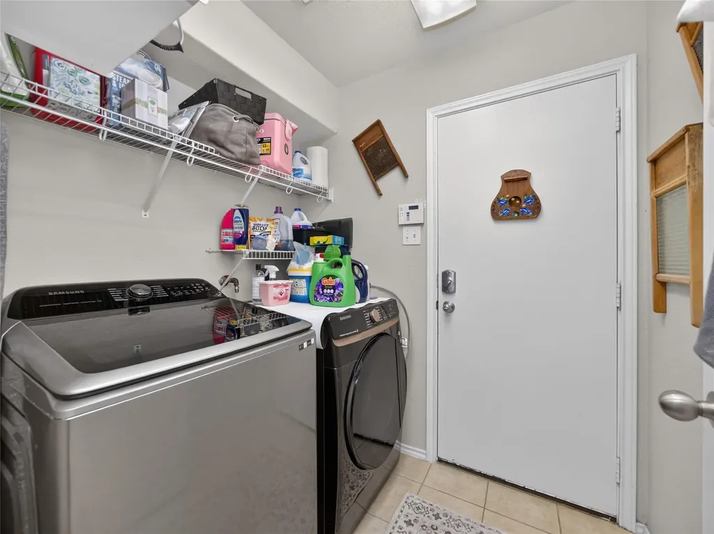 427 Buckingham Drive Kyle TX 78640