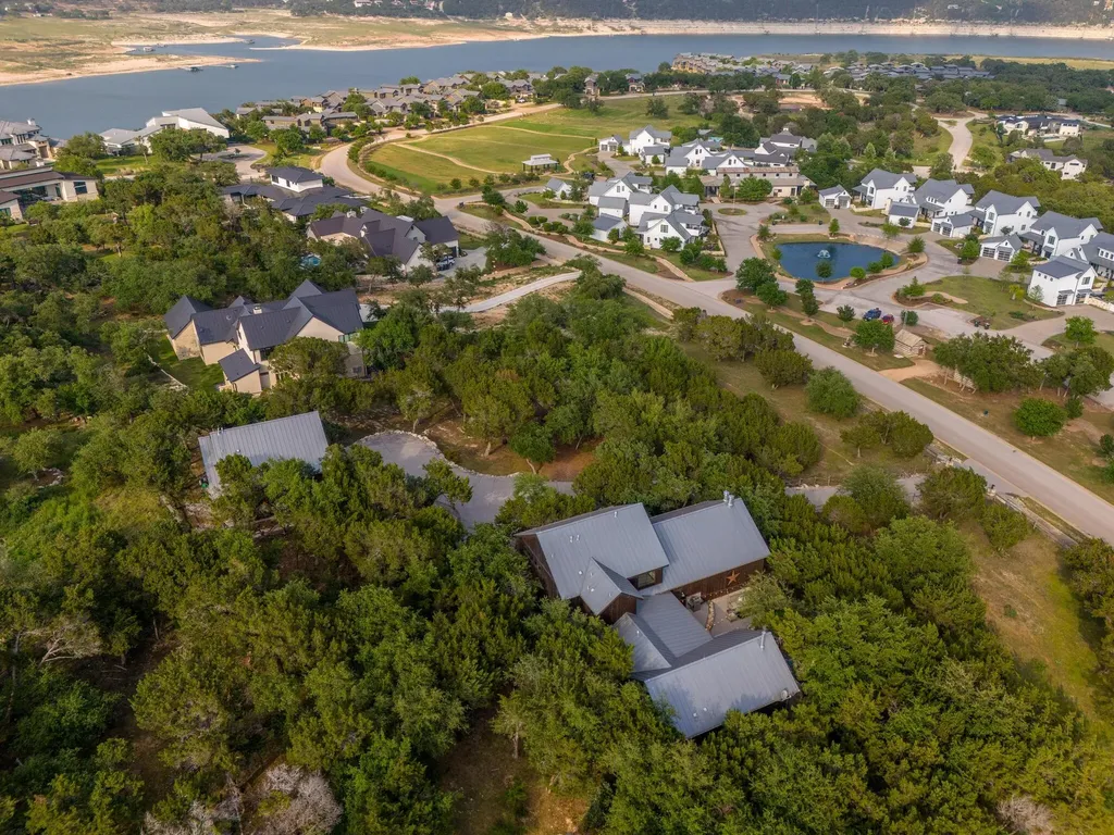19604 Flying J Boulevard Spicewood TX 78669