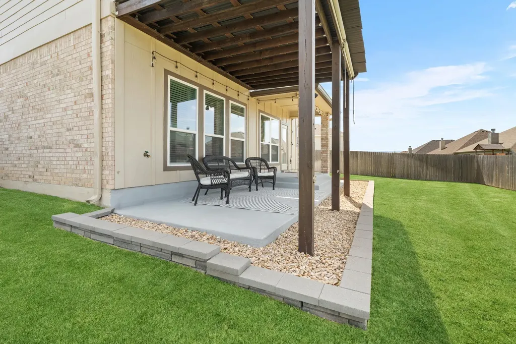 10239 Six Shooter Lane Temple TX 76502