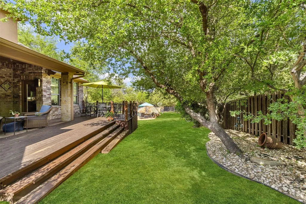8700 Flycatcher Court Austin TX 78738