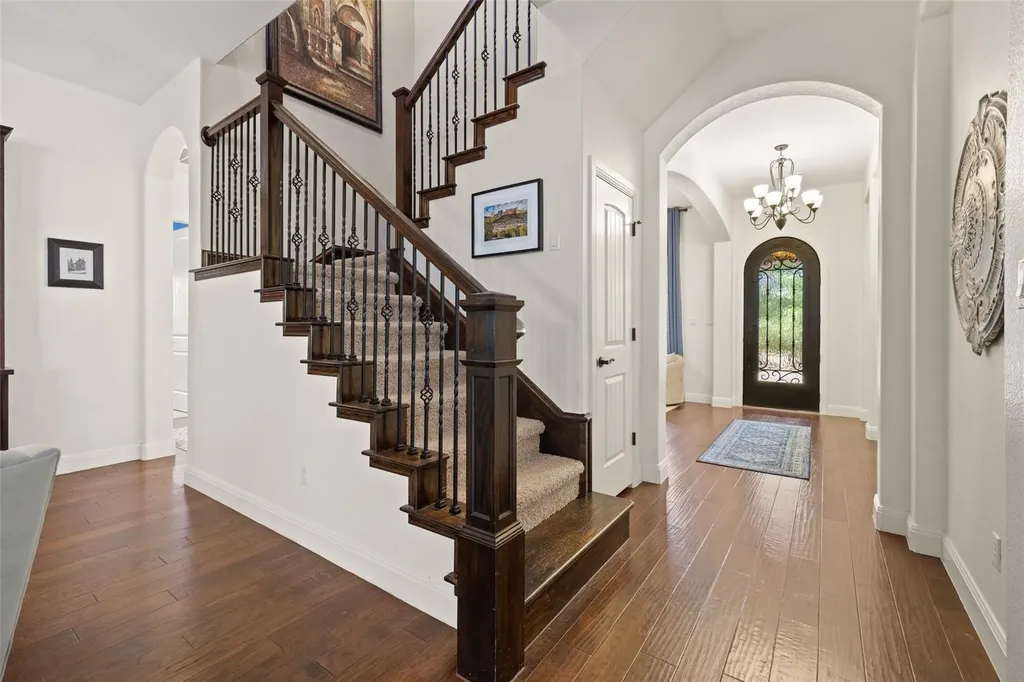 8700 Flycatcher Court Austin TX 78738