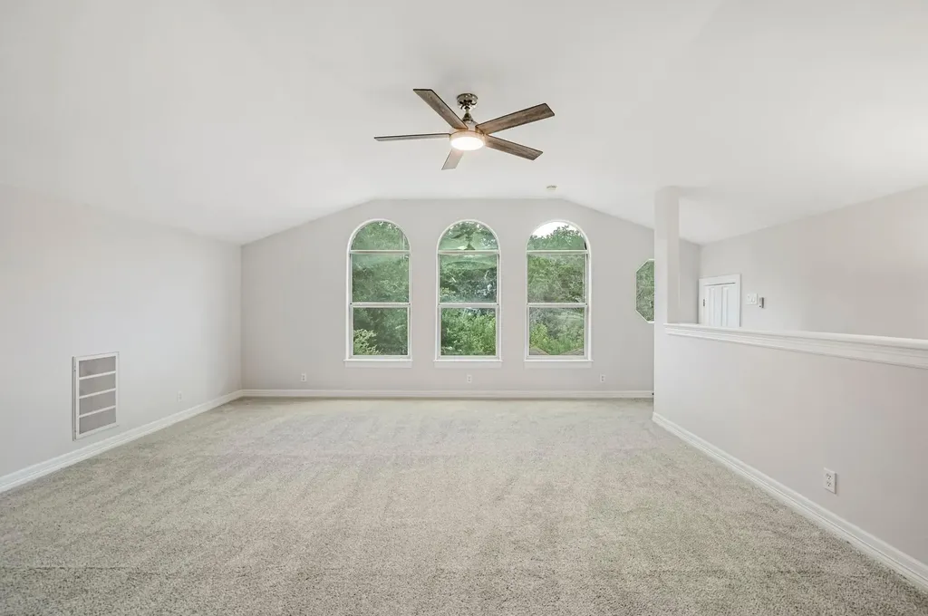 501 Flamingo Boulevard Lakeway TX 78734