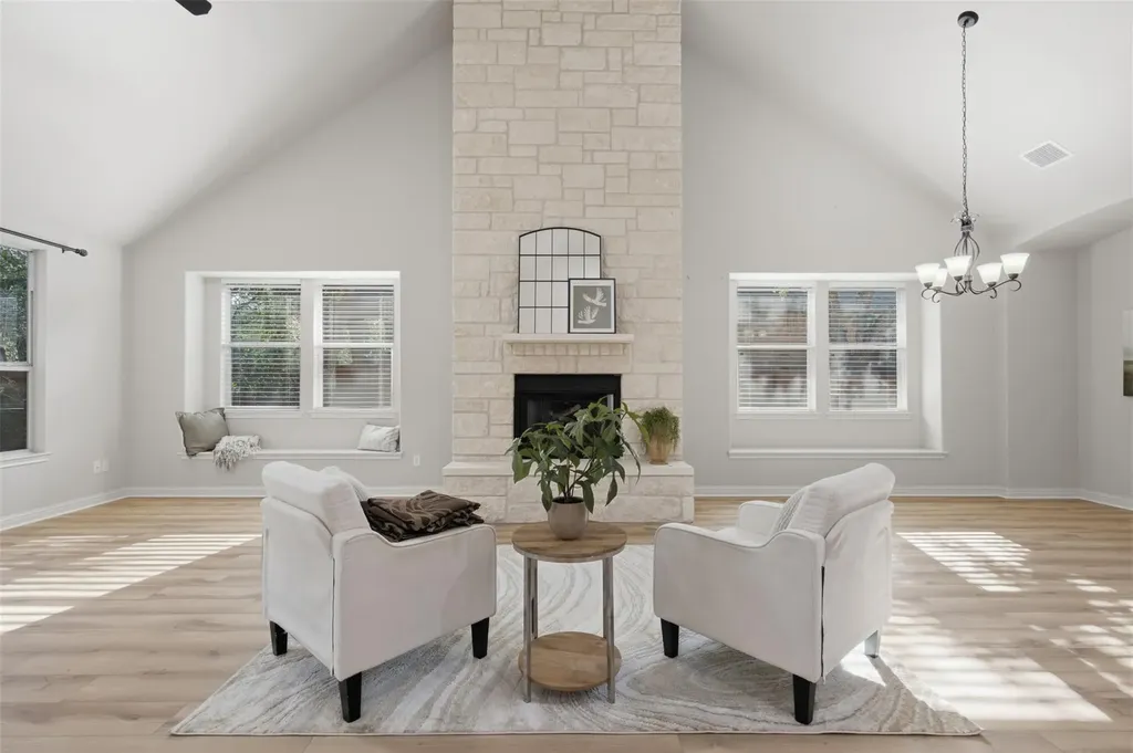 3920 Sapphire Loop Round Rock TX 78681