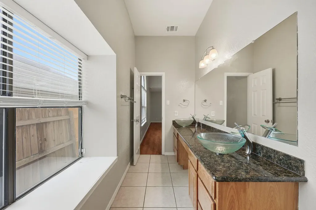 3426 Serene Grove San Antonio TX 78247