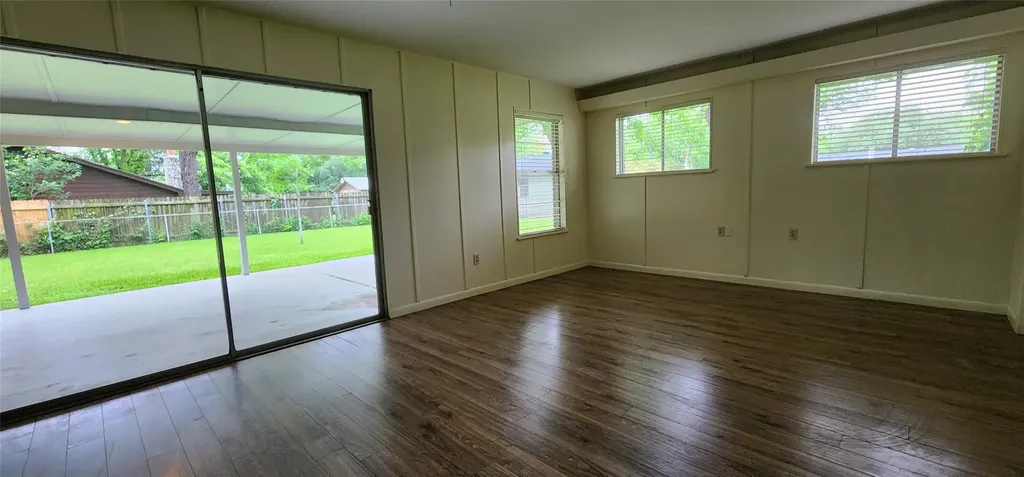 9205 Happy Trail Austin TX 78754