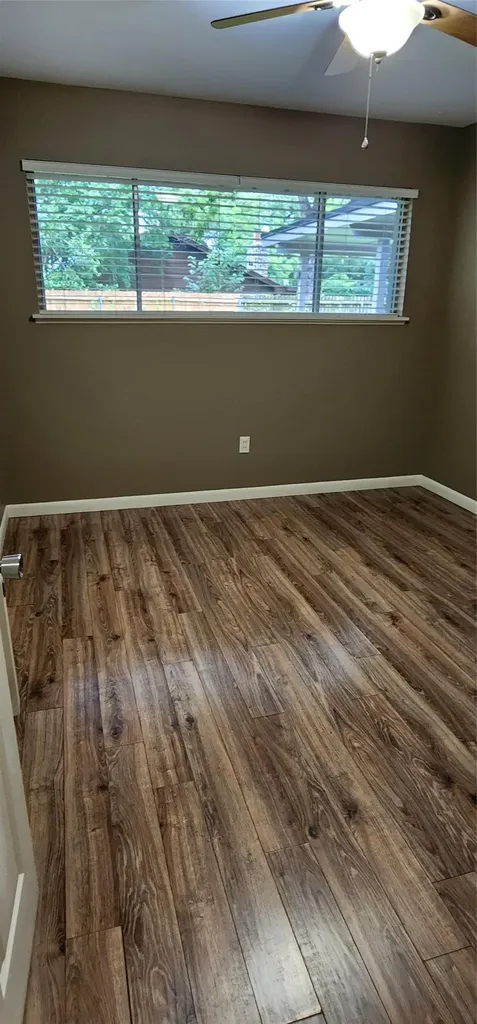 9205 Happy Trail Austin TX 78754
