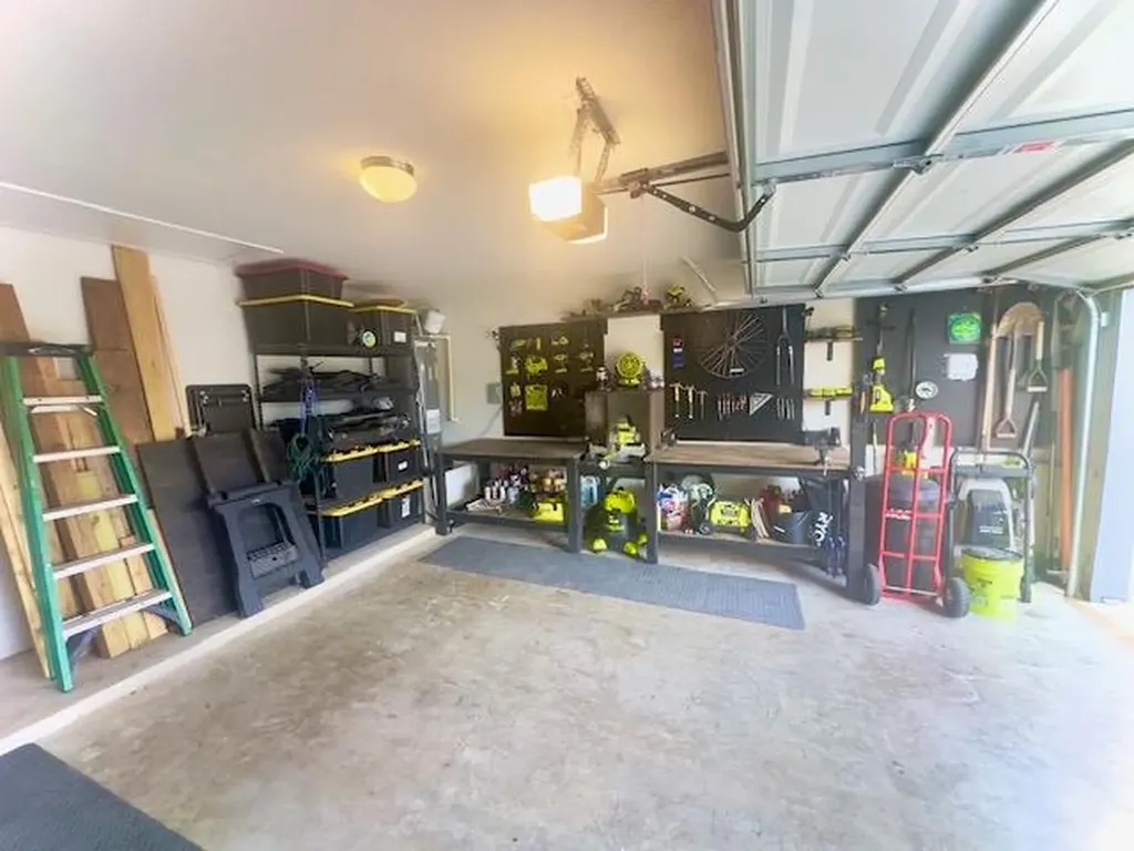 21103 Winslow Cove Lago Vista TX 78645