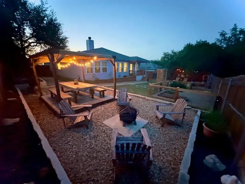 21103 Winslow Cove Lago Vista TX 78645