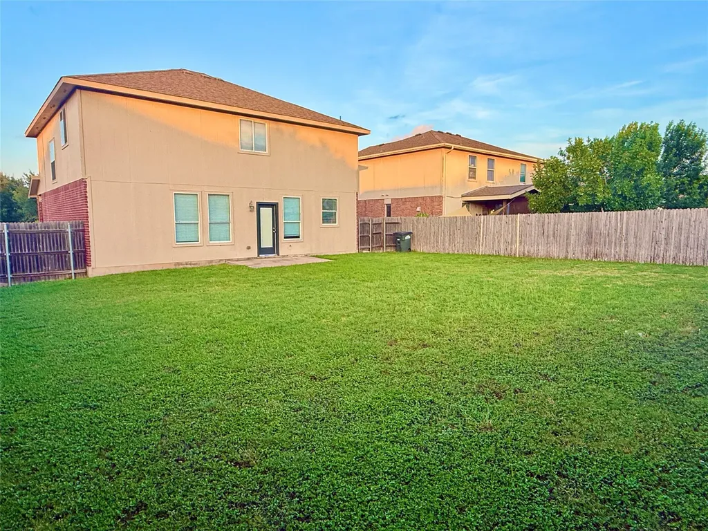 203 Northern Trail Leander TX 78641