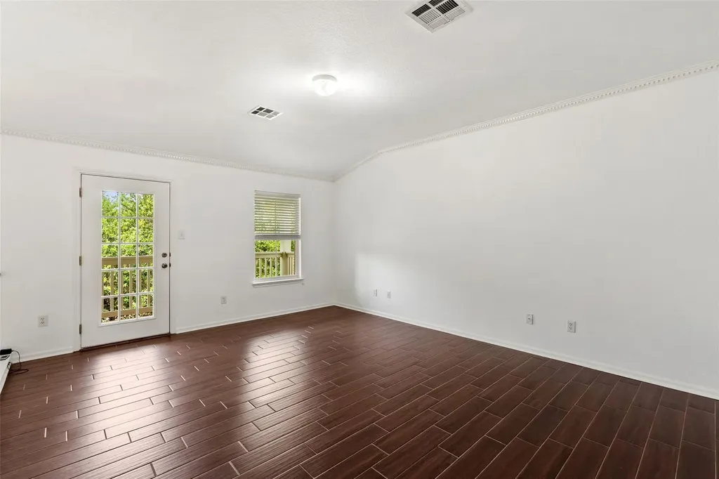 2612 Lynnbrook Drive Austin TX 78748