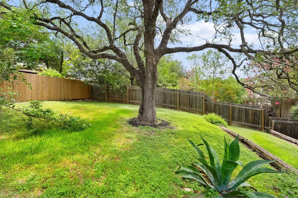 2612 Lynnbrook Drive Austin TX 78748