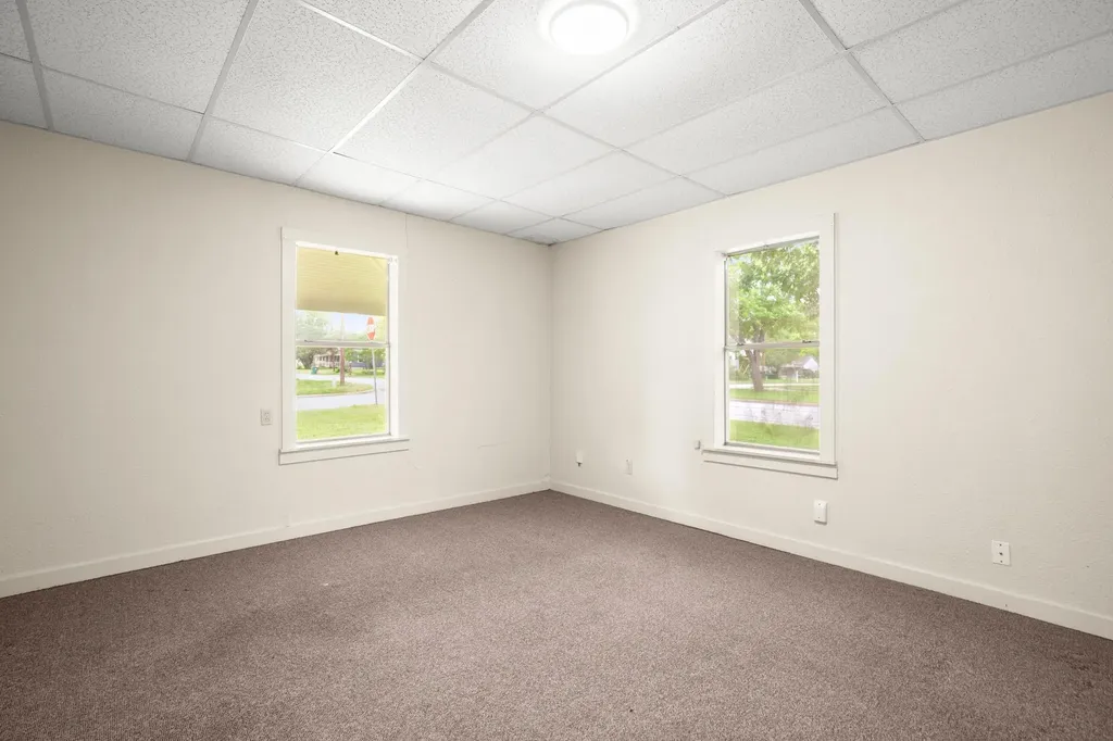 104 W Hall Street Pflugerville TX 78660