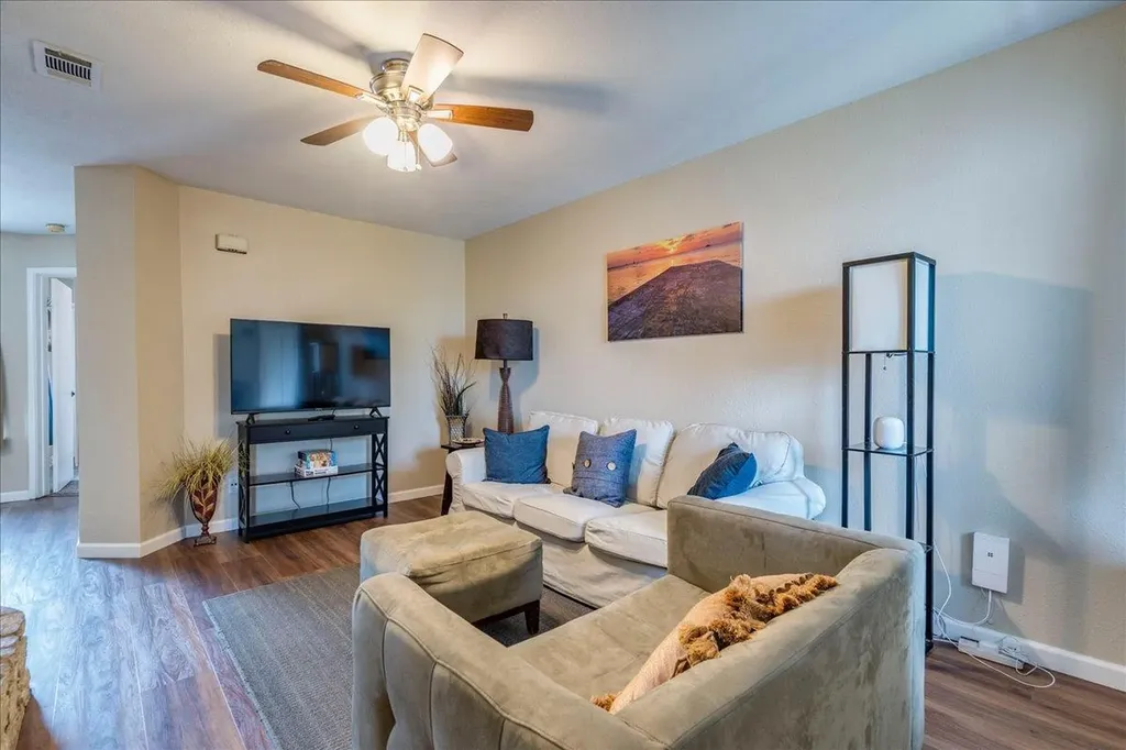 1720 Timber Ridge Road 166 Road Austin TX 78741