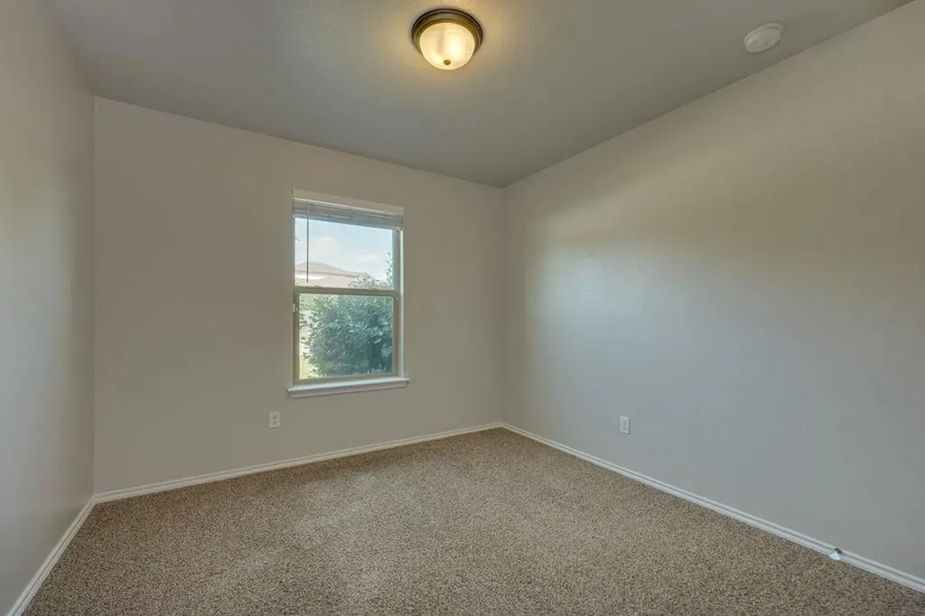 210 Cushman Drive Kyle TX 78640