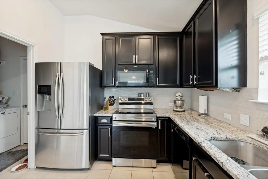 1618 Woodlands Drive Kyle TX 78640