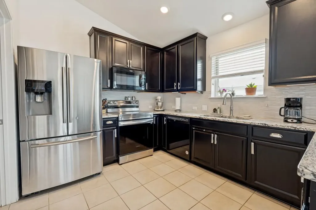 1618 Woodlands Drive Kyle TX 78640