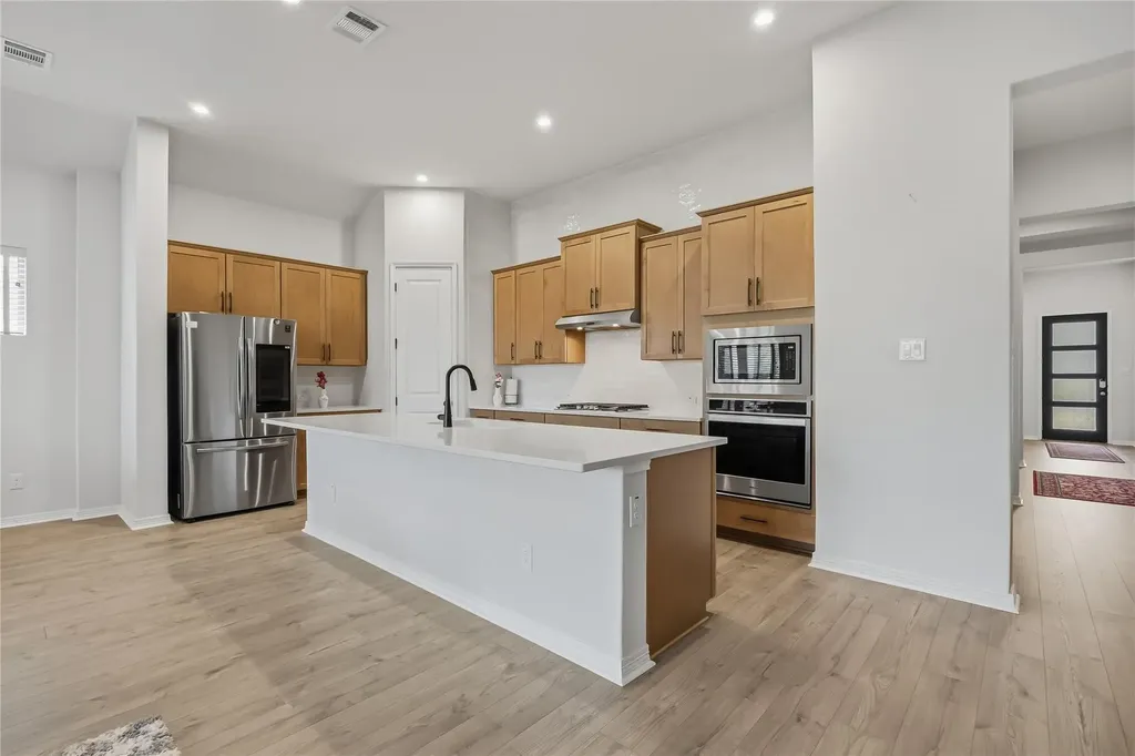 1124 Stetson Hat Trail Georgetown TX 78628