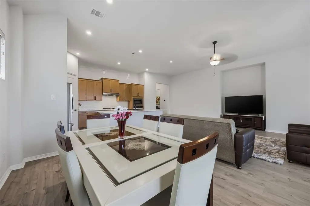 1124 Stetson Hat Trail Georgetown TX 78628