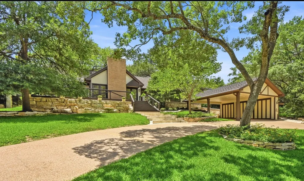 2106 Cypress Point E Austin TX 78746