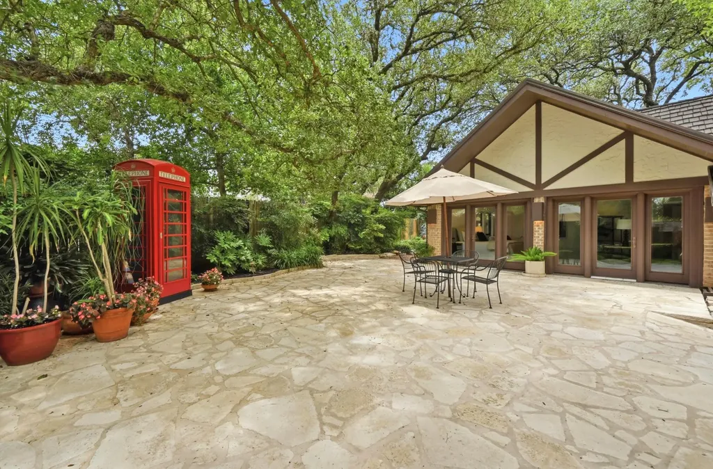 2106 Cypress Point E Austin TX 78746