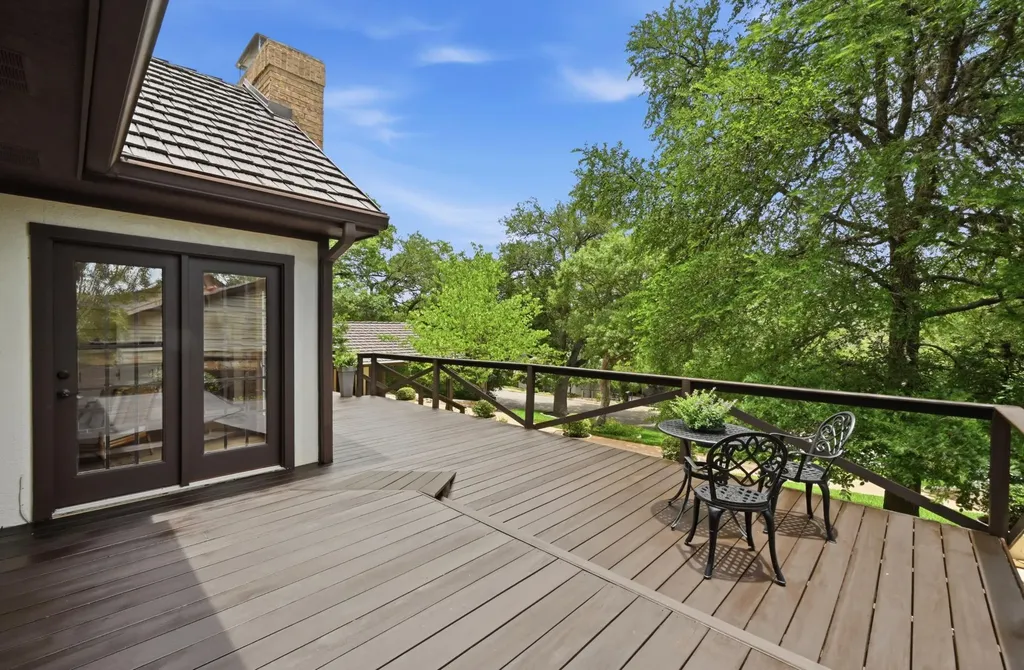 2106 Cypress Point E Austin TX 78746