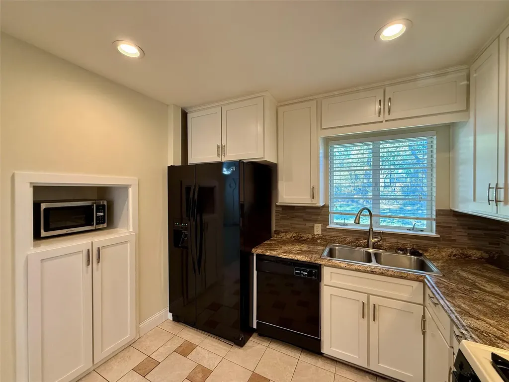 612 Hammack Drive Austin TX 78752