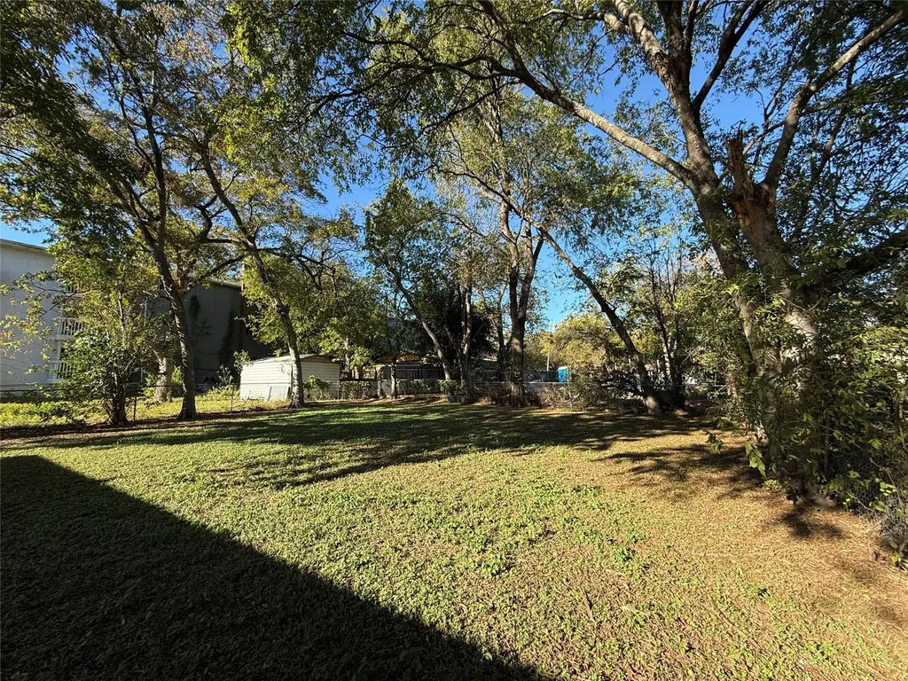 612 Hammack Drive Austin TX 78752