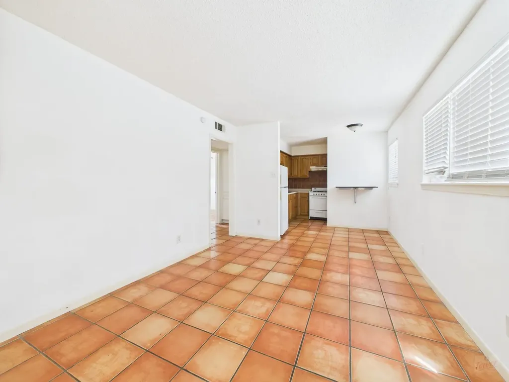 803 W 28th Street Austin TX 78705