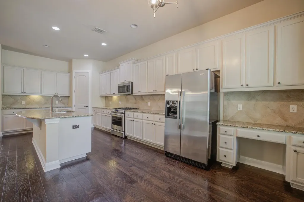 4524 Berkman Drive Austin TX 78723