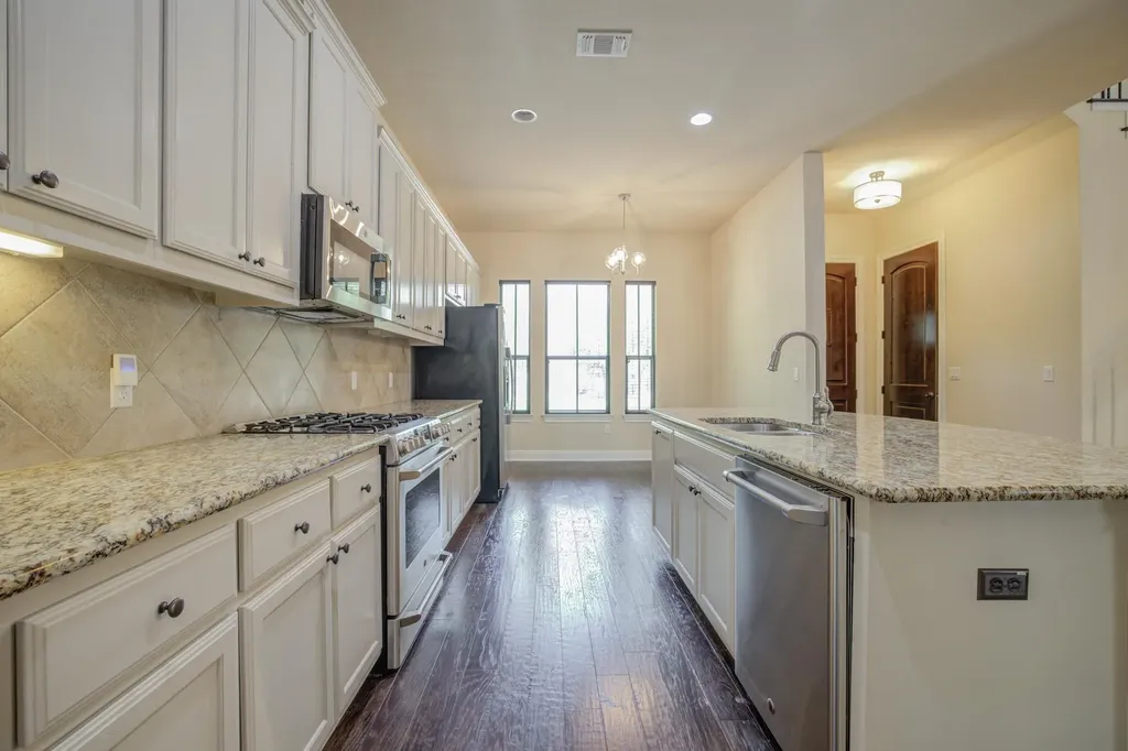 4524 Berkman Drive Austin TX 78723