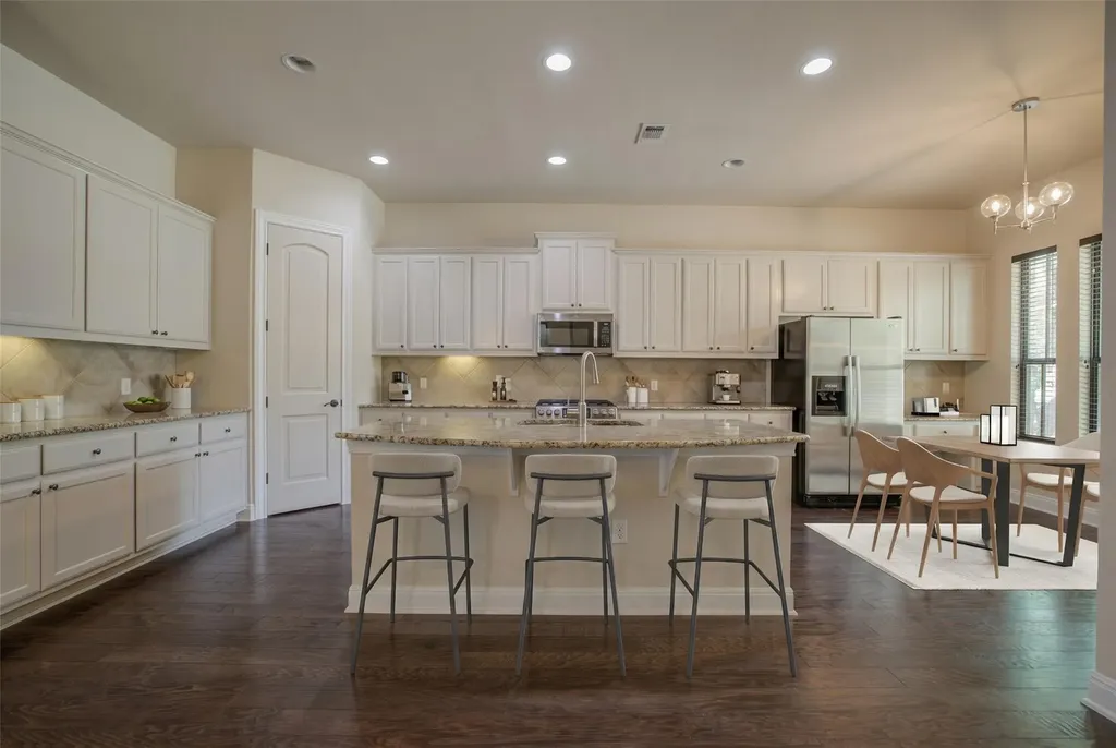 4524 Berkman Drive Austin TX 78723