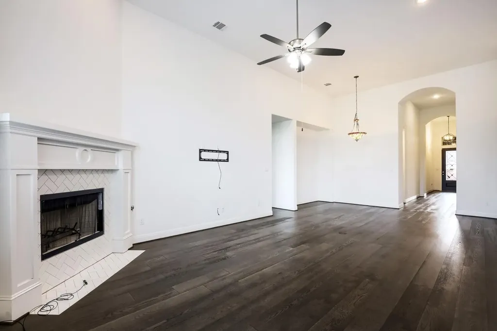 313 Pendent Drive Liberty Hill TX 78642