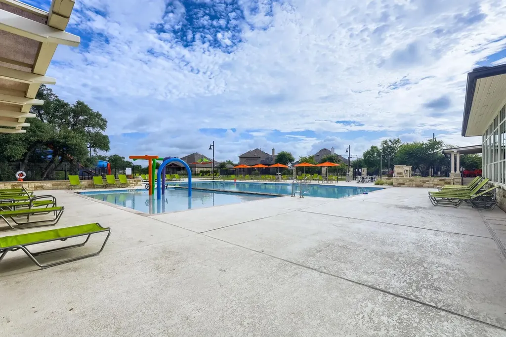 313 Pendent Drive Liberty Hill TX 78642