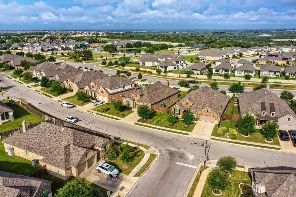 313 Pendent Drive Liberty Hill TX 78642