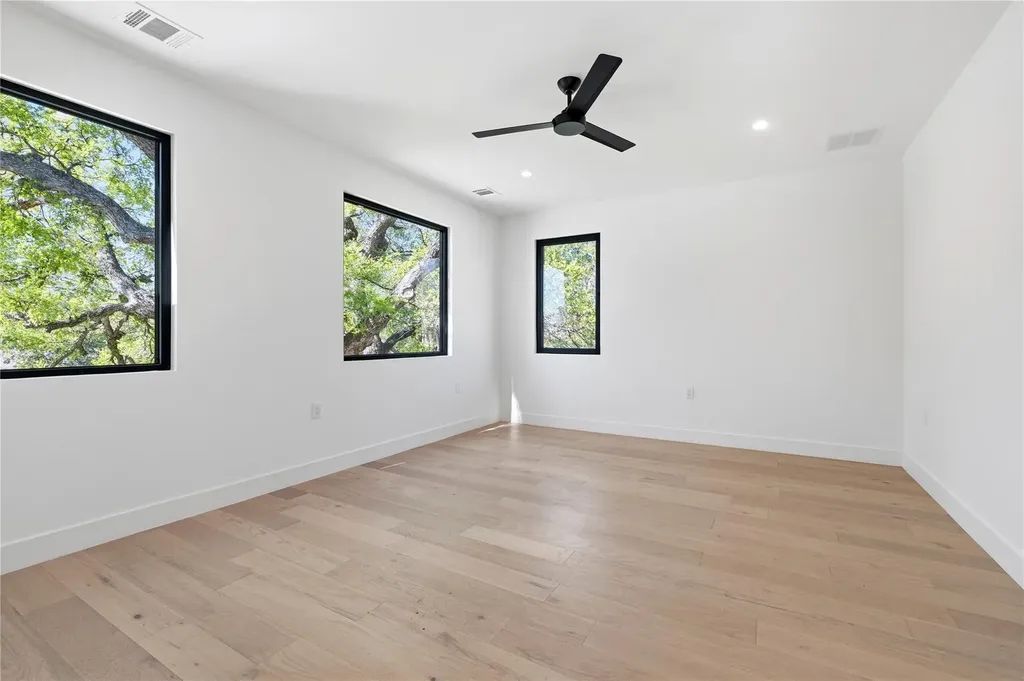 1702 W 30th Street Austin TX 78703