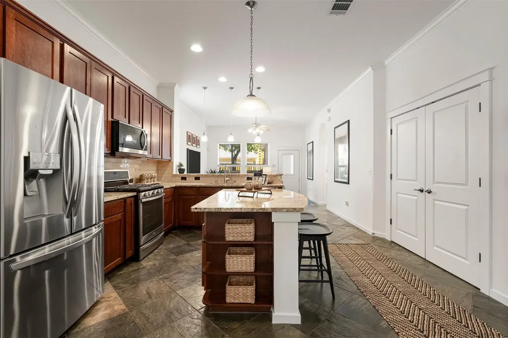2008 Mccloskey Street Austin TX 78723