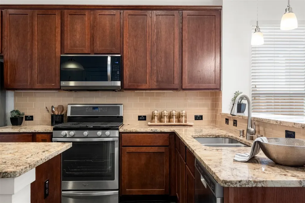 2008 Mccloskey Street Austin TX 78723