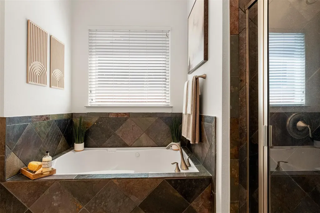 2008 Mccloskey Street Austin TX 78723
