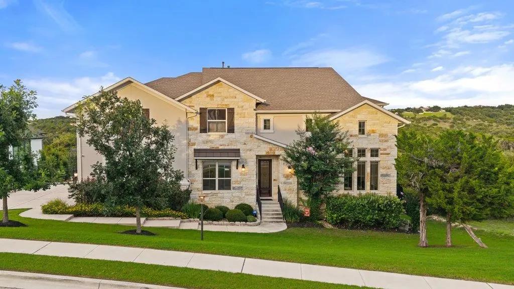 215 Lodestone Lane Austin TX 78738