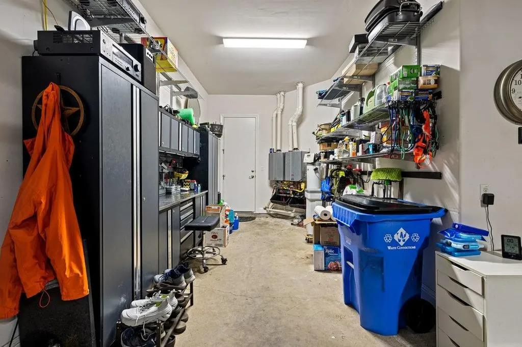 215 Lodestone Lane Austin TX 78738