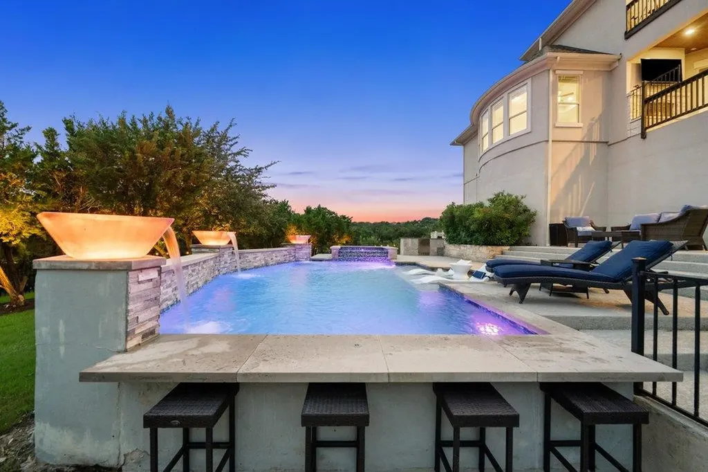215 Lodestone Lane Austin TX 78738