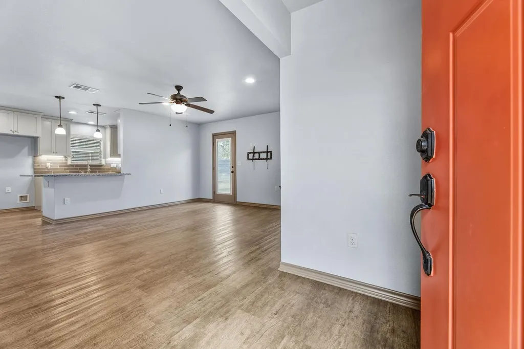 1812 Forestglade Drive Austin TX 78745