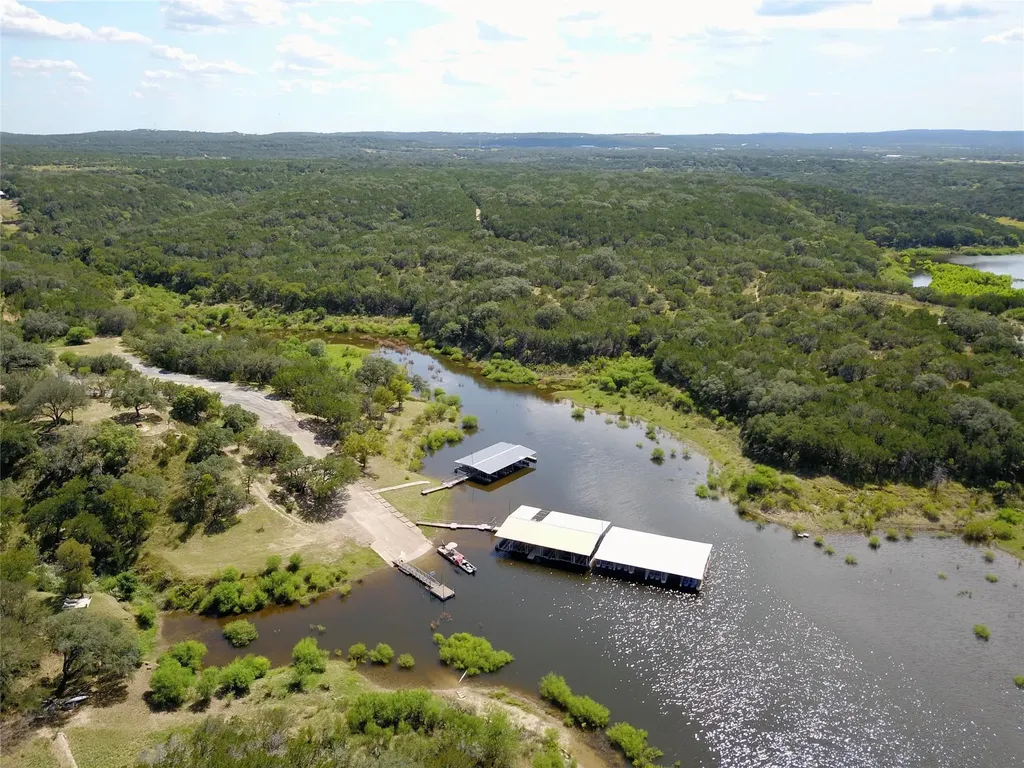 102 Center Cove I Spicewood TX 78669
