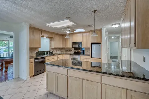 104 Bluebird Lane Highland Haven TX 78654