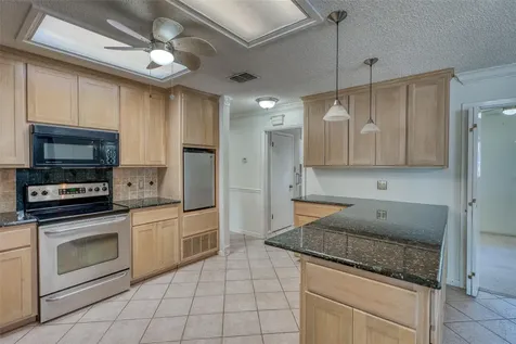 104 Bluebird Lane Highland Haven TX 78654