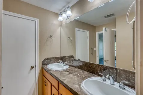 104 Bluebird Lane Highland Haven TX 78654
