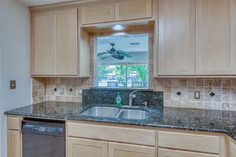 104 Bluebird Lane Highland Haven TX 78654
