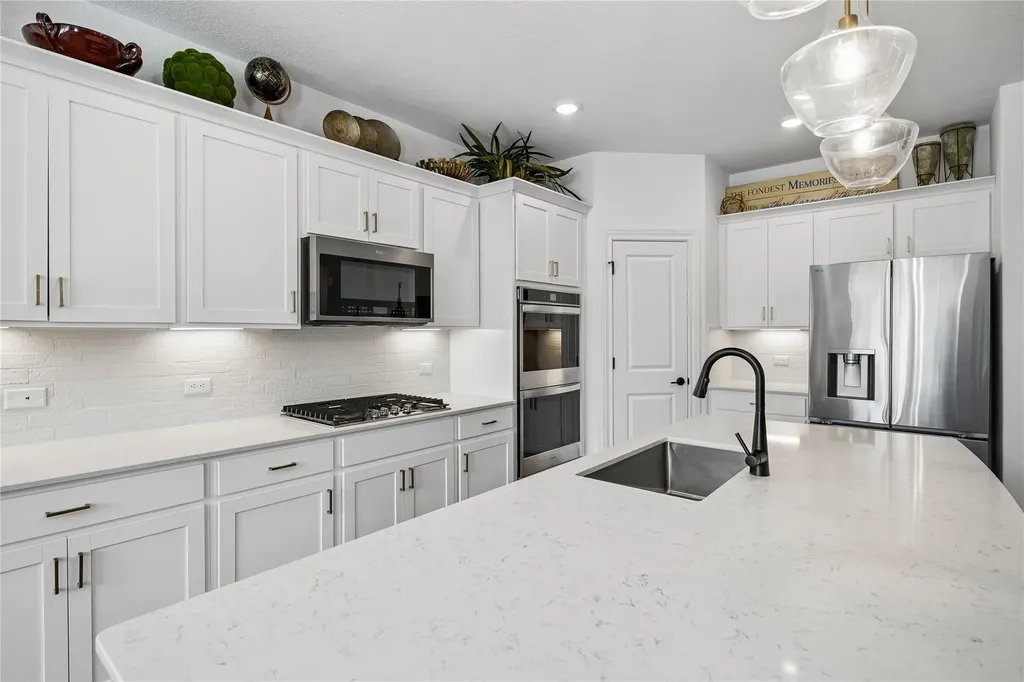 1008 Olinda Court Liberty Hill TX 78642