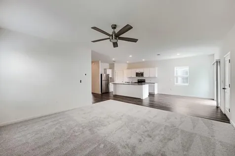 124 Mullen Way Taylor TX 76574